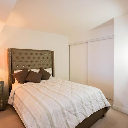 Cn Tower View Suite With Free Parking Toronto Exterior foto